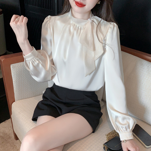 Actual shot of 2024 new women's shirt design niche spring and autumn satin fashion long-sleeved shirt