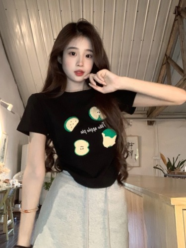 Actual shot of 2024 new summer Apple print loose printed shoulder top T-shirt for women