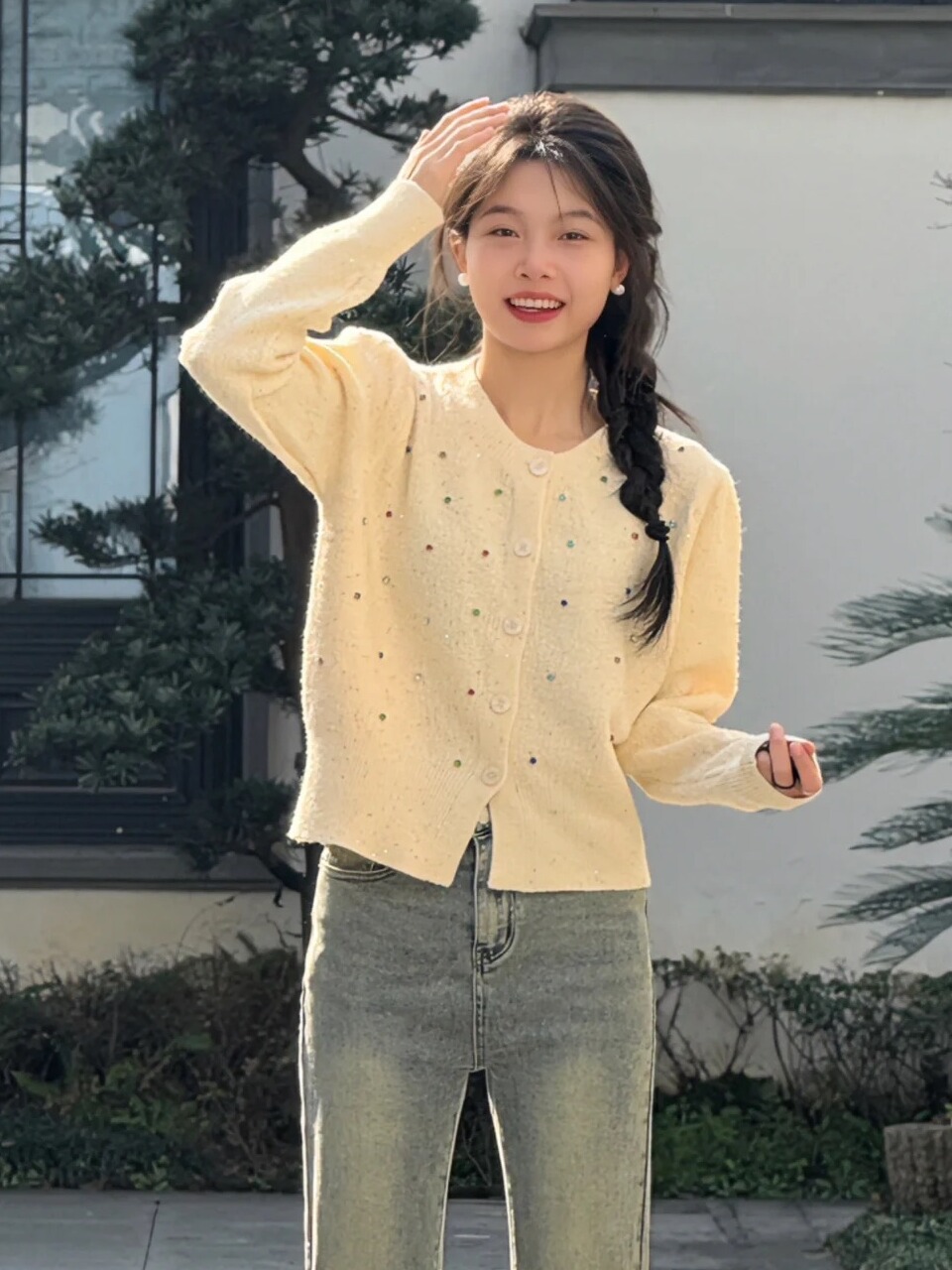 2024圓領彩色燙鑽毛衣針織開衫女休閒百搭短款高級感小個外套上衣
