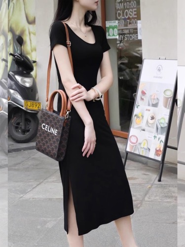 Drapey u-neck mid-length skirt for women 2024 summer new style slit tight hottie