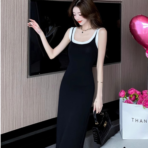 Xiaoxiangfeng sleeveless knitted dress 2024 summer women's thin mid-length slim black camisole dress