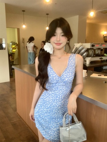 Official Photo Hot Girl Fresh Floral Vest Sleeveless Dress Women's Summer Slim Waist V-Neck A-Line Skirt Short Skirt