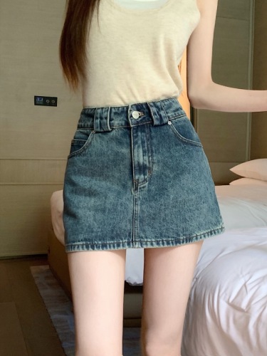 Real shot!  Street sweet pepper Korean version versatile high-waisted denim skirt for women to prevent exposure hot girl short skirt trend