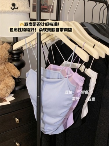 Real shot ~ Women's summer pleated slim-fitting short bottoming top with breast pads to wear outside camisole