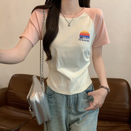 Actual shot of Korean style summer 2024 raglan sleeve letter print slim fit short round neck short sleeve T-shirt for women