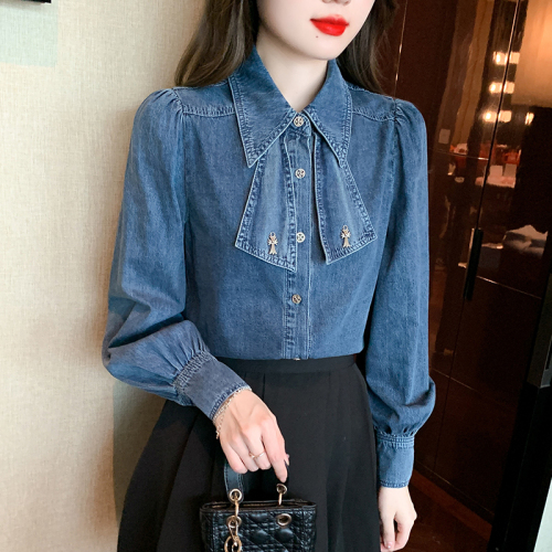 Actual shot of designer denim shirt, Korean version, stylish bow tie, versatile top