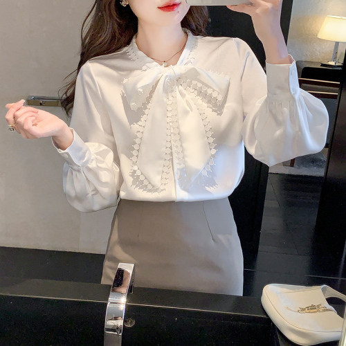 Real shot of bow tie lace shirt for women 2024 new design niche sweet temperament white top