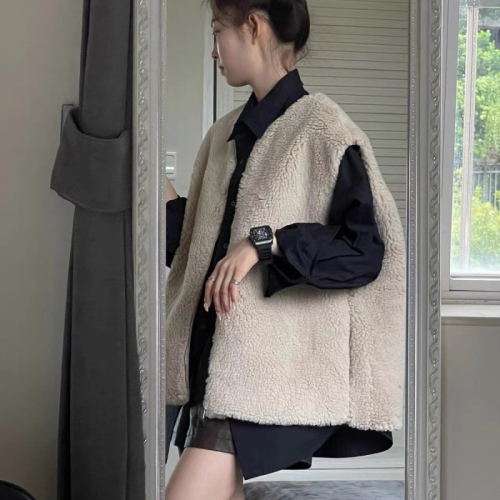 Dongdaemun new lamb velvet vest 2024 new autumn and winter clothing layered sleeveless vest vest jacket