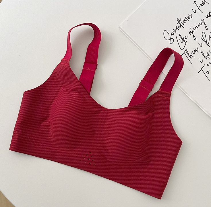 Ultra-thin seamless underwear for women with large breasts, slimming down, auxiliary breasts, anti-sagging, comfortable large size wire-free bra