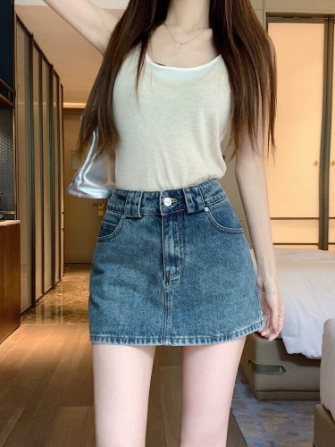 Real shot!  Street sweet pepper Korean version versatile high-waisted denim skirt for women to prevent exposure hot girl short skirt trend