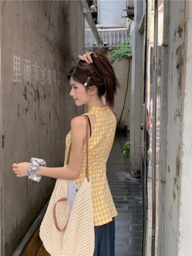 Actual shot of late summer new design yellow sunset knot top women's plaid vest