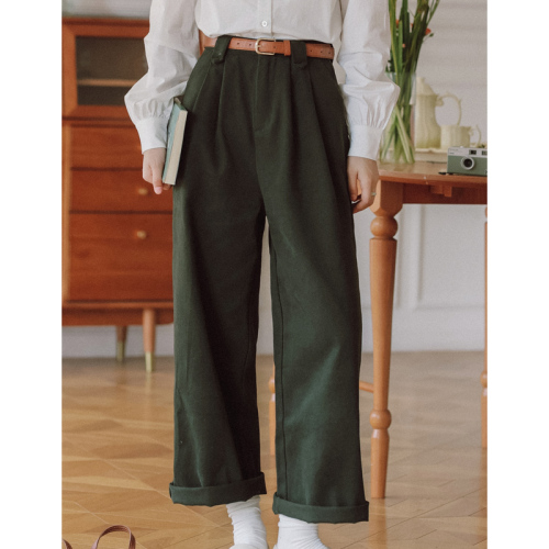 No less than 99 real shots of autumn and winter forest style niche wide-leg green trousers