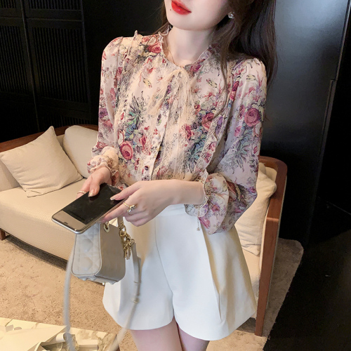 Actual shot of 2024 spring, summer and autumn long-sleeved chiffon shirt tops for women Korean style lace-up floral chiffon shirt