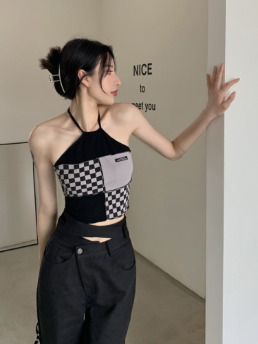 Tmall quality summer halter-style plaid knitted suspender short navel-baring hot girl inner top women's trendy