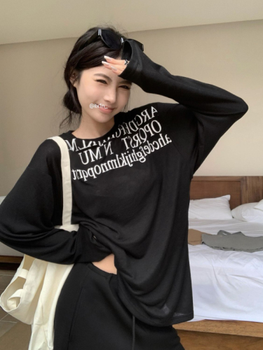 Mid-length letter printed round neck long-sleeved T-shirt for women summer loose niche hot girl casual white all-match top