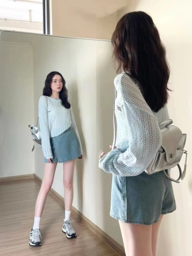 Blue fresh hollow thin sweater for women in summer loose and lazy style with suspenders layered with sun protection short top