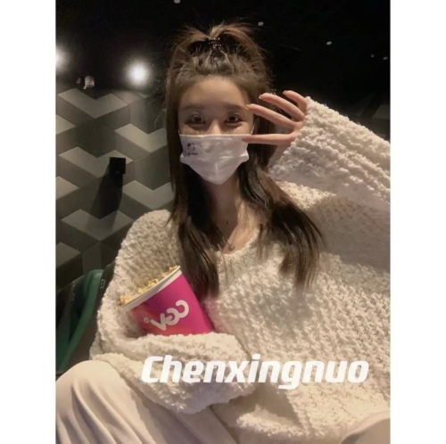 Chic and Sexy Multi-color Atmosphere Sweatshirt 2024 Early Autumn New Arrival V-neck Lazy Style Fashion Knit Top