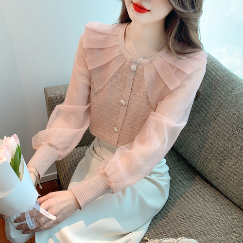 Real shot 2024 autumn and winter new style small fragrant style lace splicing gauze sleeve small shirt heavy industry