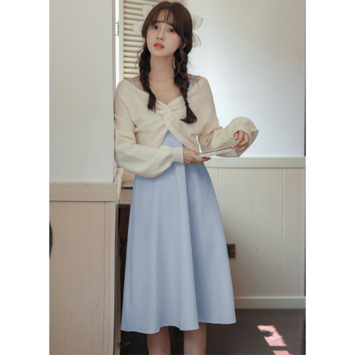 A set of no less than 137 real shot 2024 spring style gentle girly temperament suspender skirt sweater suit