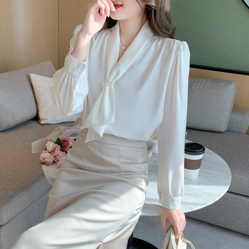 Actual shot of 2024 spring and autumn fashion temperament women's long-sleeved shirts women's design niche tops women's new fashion style