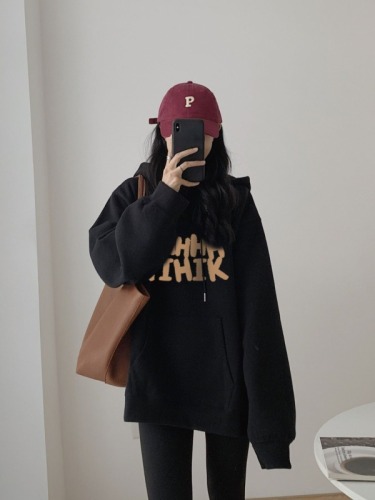 Hooded off-shoulder sweatshirt for women spring and autumn velvet American retro black jacket super nice winter top