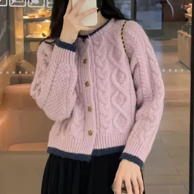 粉色針織開衫毛衣外套女春秋設計高級感短款上衣小個子穿搭早春裝