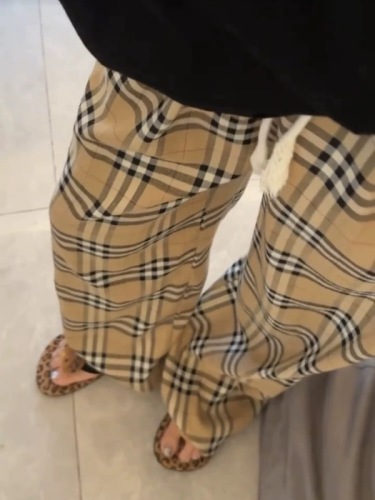 DL Korean style early autumn new 2024 American retro plaid slim brown trousers plaid wide leg pants casual pants