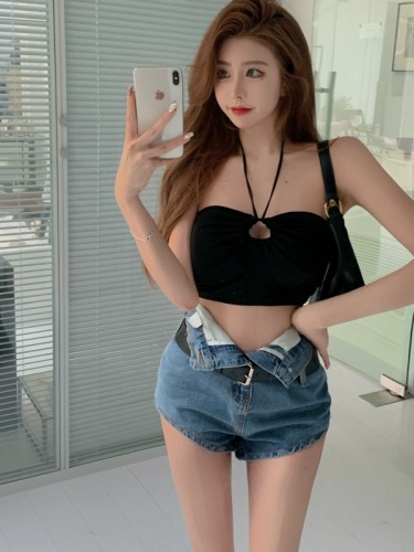 Real shot!  Cuffed jeans, summer shorts, sexy hot girl slimming hot pants with belt