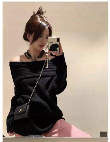 Lazy style one-shoulder sweater sweater for women autumn and winter design mid-length loose and versatile outer wear long-sleeved top