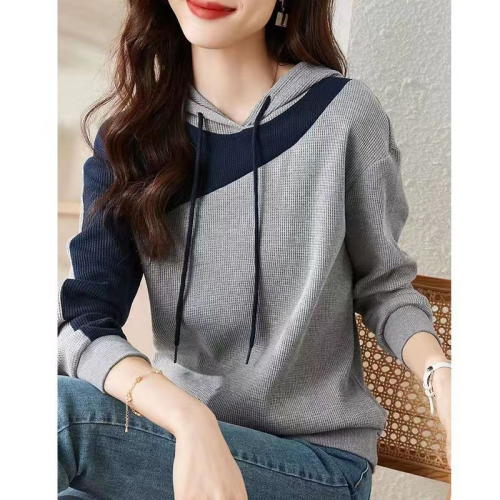 2024 new style this year's popular contrasting color splicing slimming spring and autumn fashionable casual hooded women's all-match sweatshirt