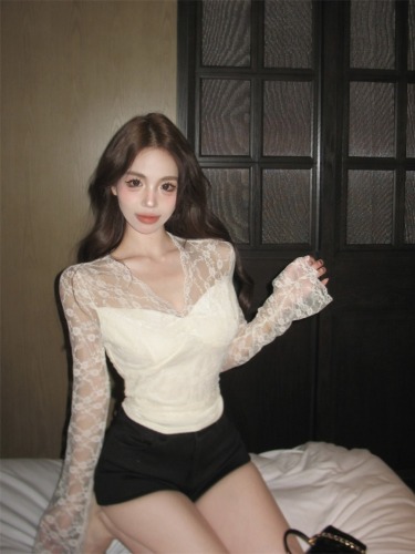 Real shot V-neck hollow long-sleeved short lace shirt women's slim sexy top bottoming shirt