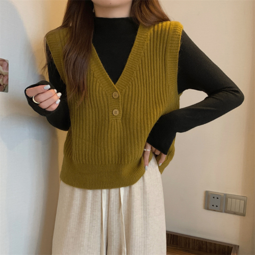 2024 new autumn style bottoming sweater knitted vest women's vest outer wear layered small vest foreign style fashionable vest