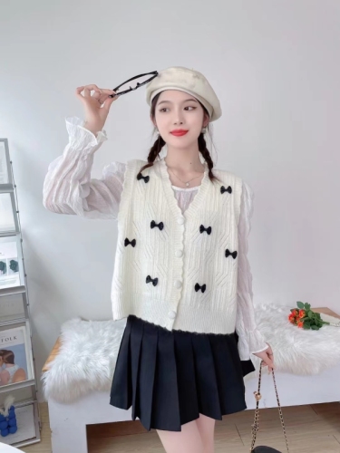 Simple Korean style V-neck casual sweet knitted fabric regular versatile vest sweater chic retro women's top