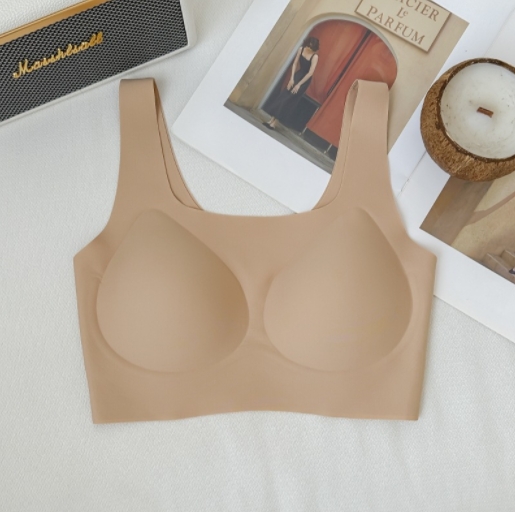 Specially adjusted dark skin color invisible seamless underwear for women with small breasts, anti-sagging, side breast reduction bra, summer thin and opaque