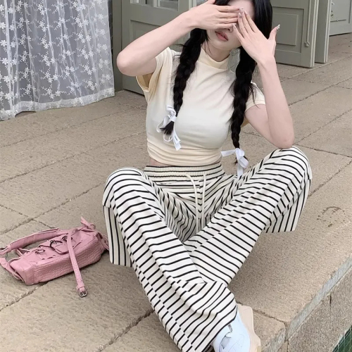 Black and white striped trousers for women in summer, thin high-waisted and loose, thin and small walking casual wide-leg pants for women