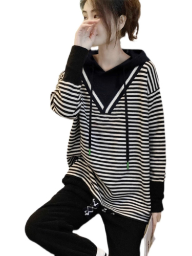 Official picture 2024 new spring and autumn striped thin fake two-piece versatile hooded long-sleeved sweatshirt trendy