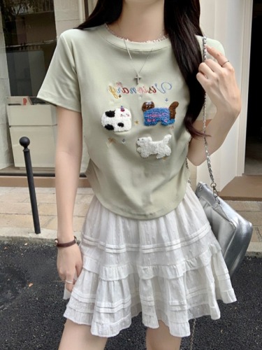 Real shot of cute cartoon dog embroidered short-sleeved T-shirt for women in summer with design lace splicing sweet and spicy waist top