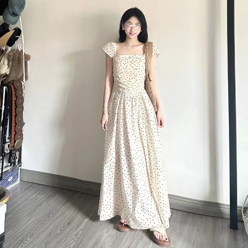 2024 new French style small polka dot small flying sleeve dress women's summer pear-shaped figure long skirt