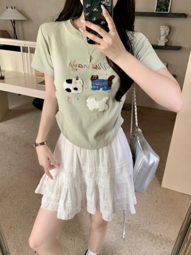 Real shot of cute cartoon dog embroidered short-sleeved T-shirt for women in summer with design lace splicing sweet and spicy waist top