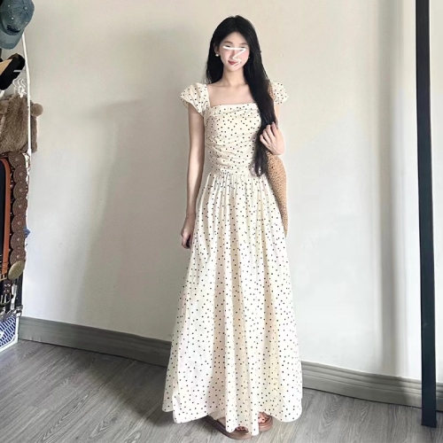 2024 new French style small polka dot small flying sleeve dress women's summer pear-shaped figure long skirt