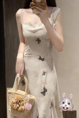 Design niche fishtail bag hip long skirt summer 2024 new women's butterfly print suspender dress French style