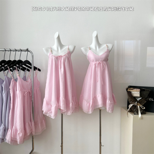 CallmeEar//Chaohua Xixi Tencel large skirt V-neck suspender skirt summer vacation style short dress