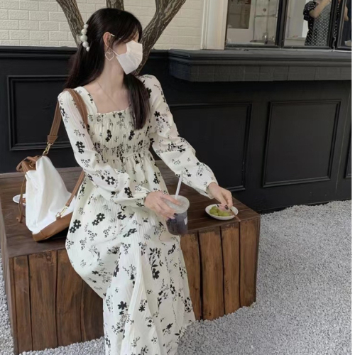 Gentle wind long-sleeved autumn dress 2024 new design fashionable and versatile slimming floral long skirt