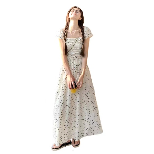 Square neck polka dot dress for women summer 2024 new tea break French super nice pear-shaped figure waist long skirt