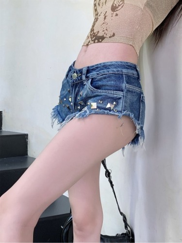 Real shot ~ American hot girl retro raw edge rivet low-waist denim super shorts women's A-line hot pants trendy