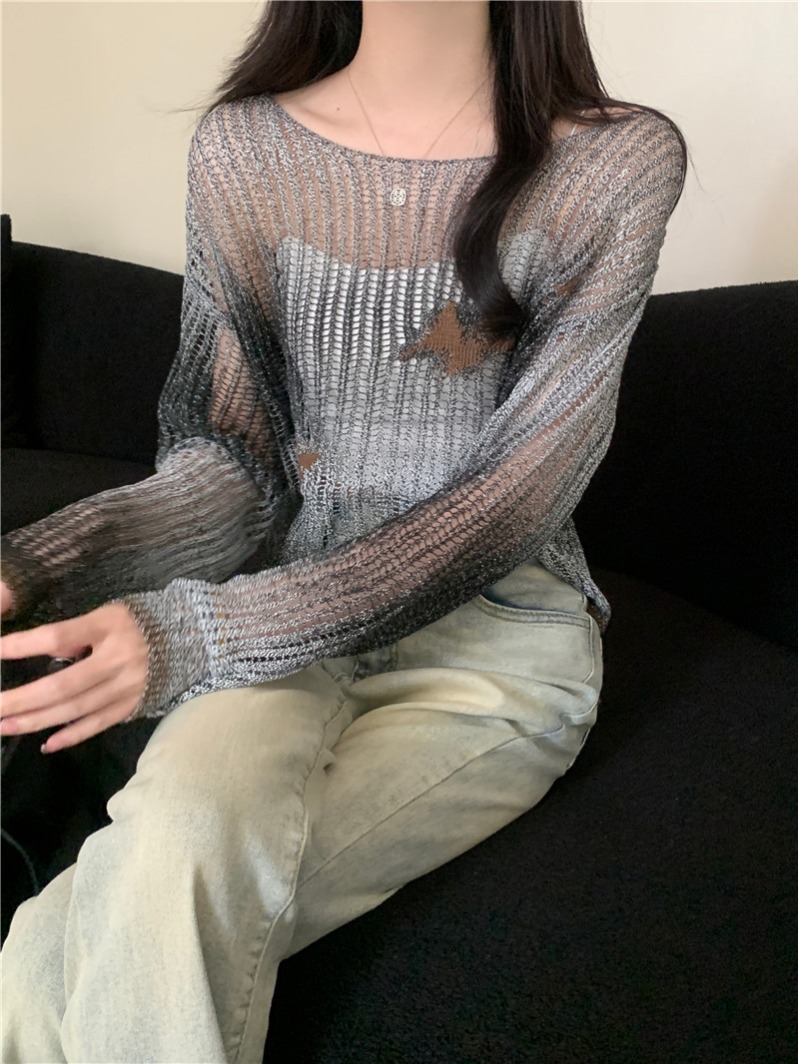 Photographed in True Summer Casual Lattice Gradient Knit Top Long Sleeve Sun Shirt
