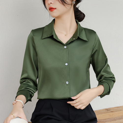 Simple satin design niche retro Hong Kong style high-end avocado matcha green simple