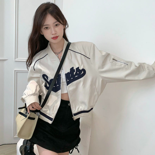 Autumn and winter 2024 new fashion casual letter embroidery splicing baseball uniform loose stand-up collar jacket women's fashion trend