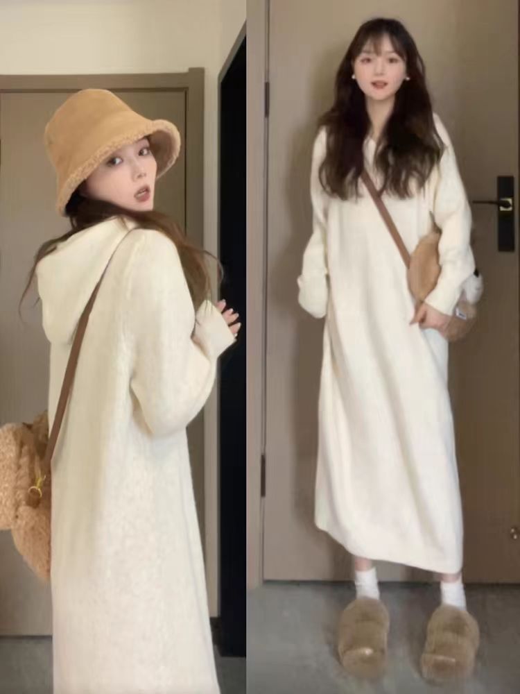 2024 new small white hooded knitted dress for women early autumn coat with long bottoming sweater