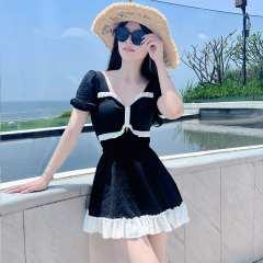 One-piece swimsuit for women 2024 new style of slightly fat girl conservative belly slimming and high-end high-quality large-size hot spring swimsuit